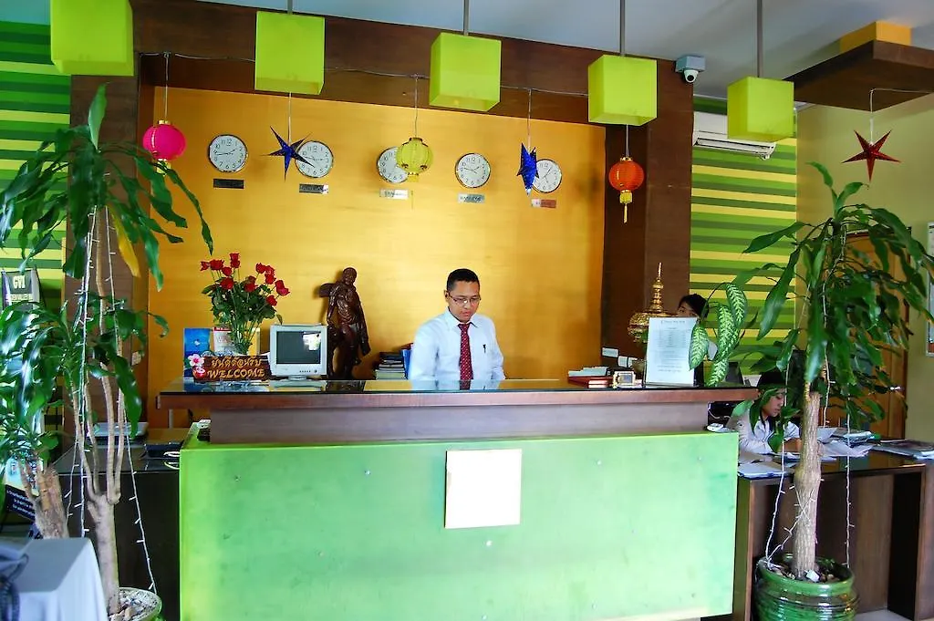 Hotel Pho Sein Yangon 2*,