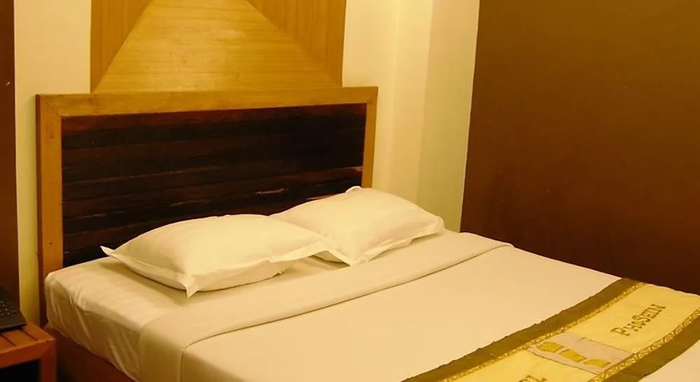 **  Hotel Pho Sein Yangon Myanmar